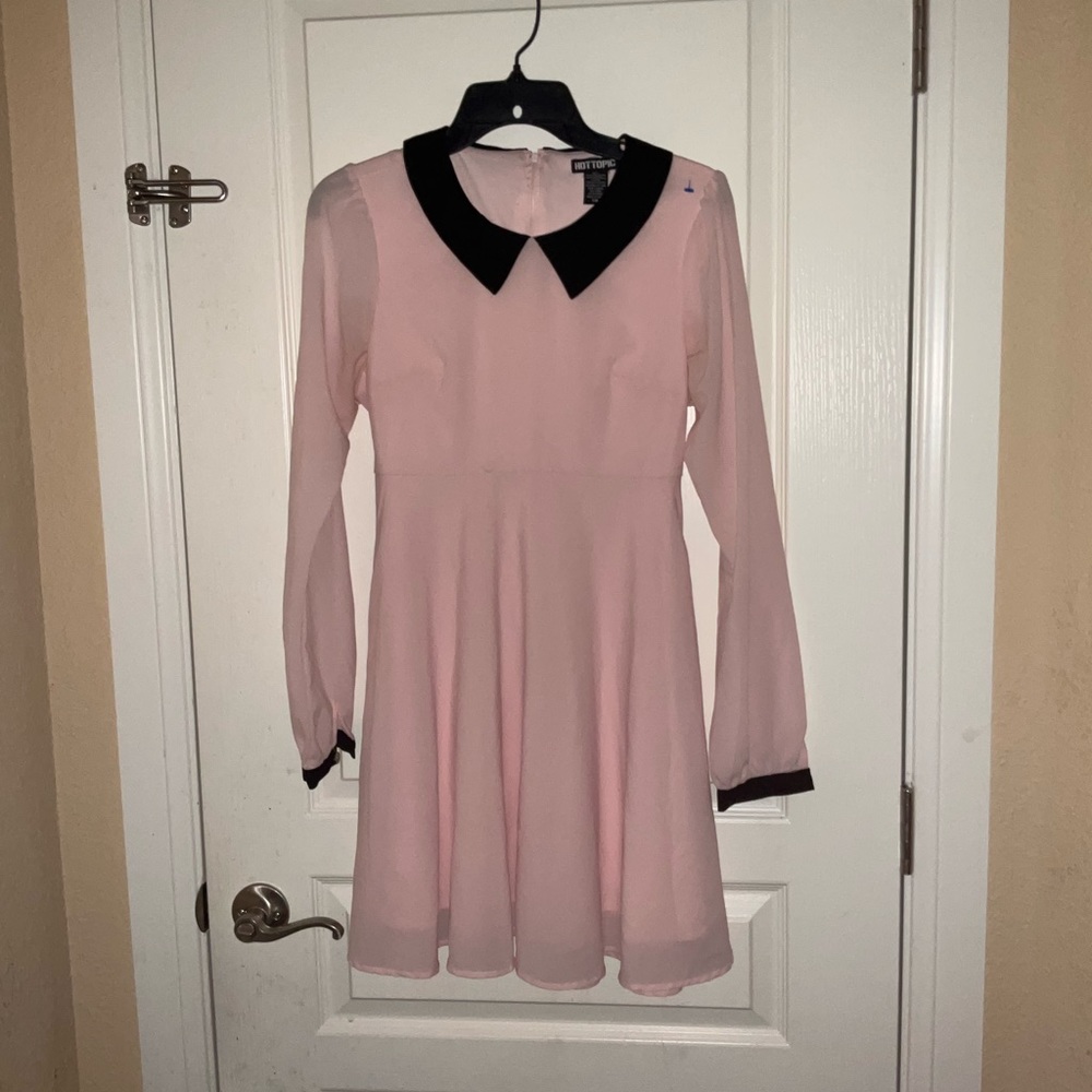 Dress - Picture 2 of 5